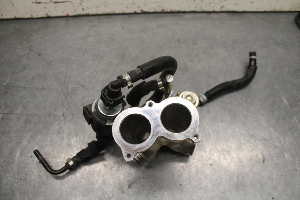 17-24 YAMAHA BOLT XVS950 AIR INTAKE MANIFOLD BB729