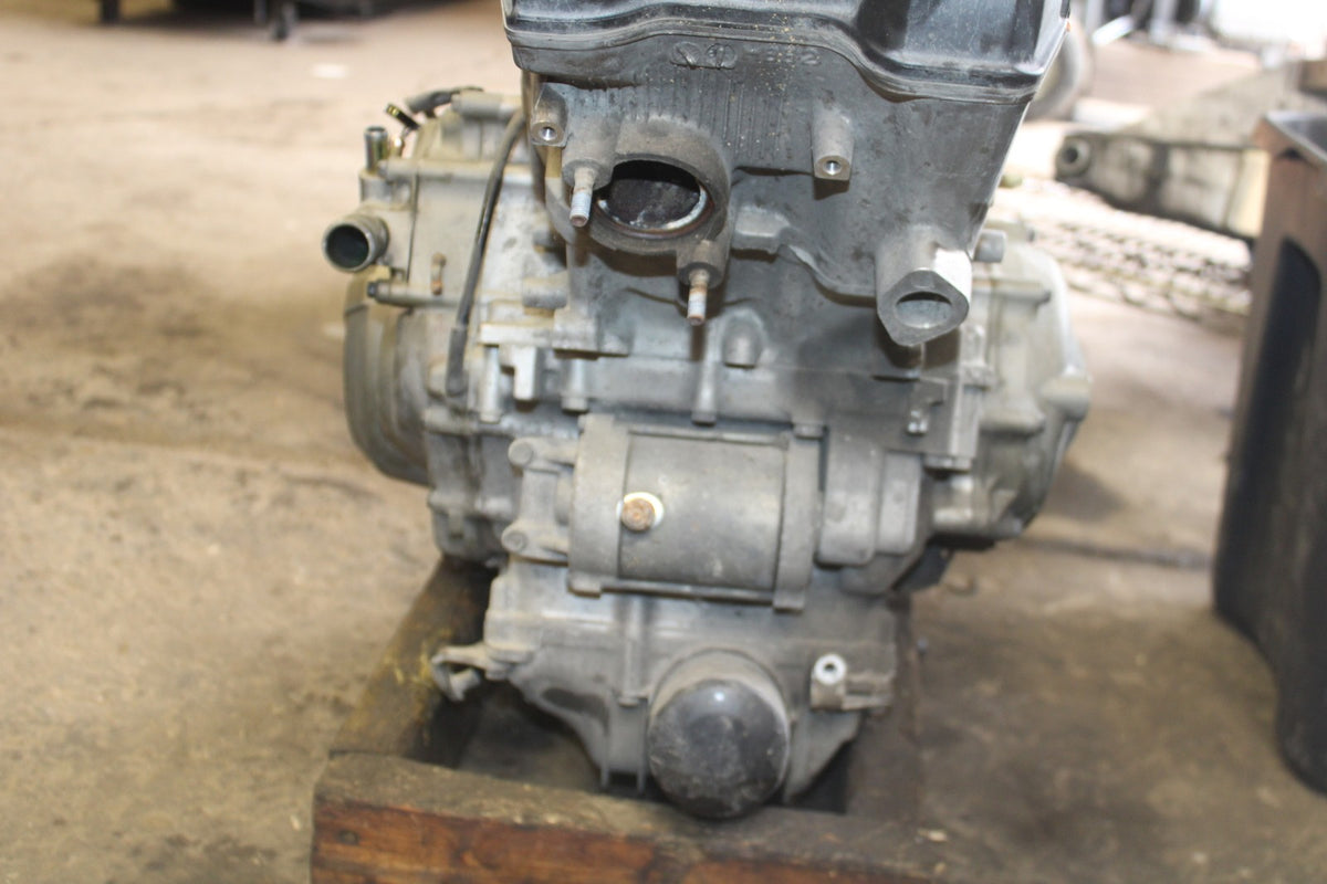 98-05 HONDA SUPER HAWK 1000 VTR1000F ENGINE MOTOR BB924