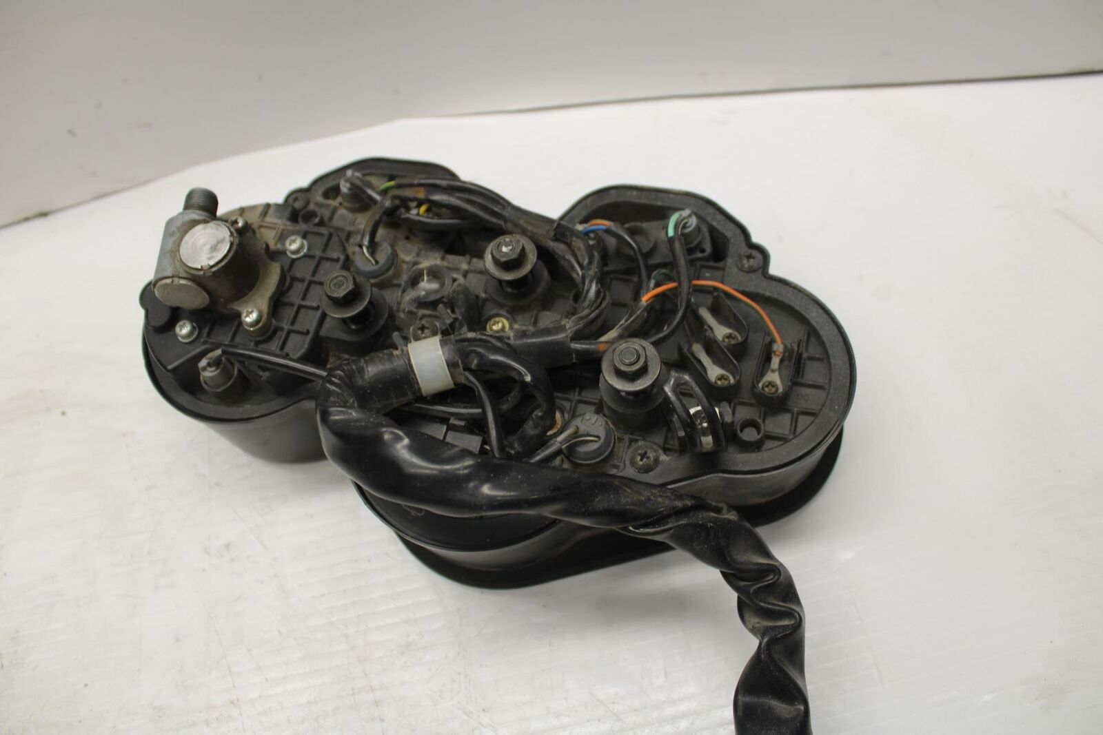 93-96 SUZUKI GSXR750W SPEEDO  GAUGES DISPLAY CLUSTER SPEEDOMETER  bb266