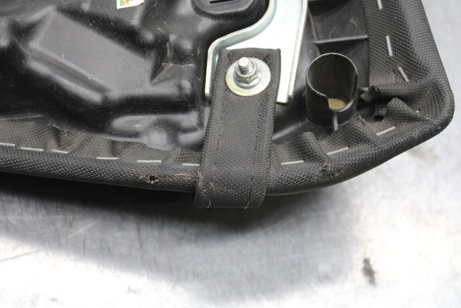 14-15 KAWASAKI NINJA 650 EX650F ABS REAR PASSENGER TANDEM SEAT PAD SADDLE BB741