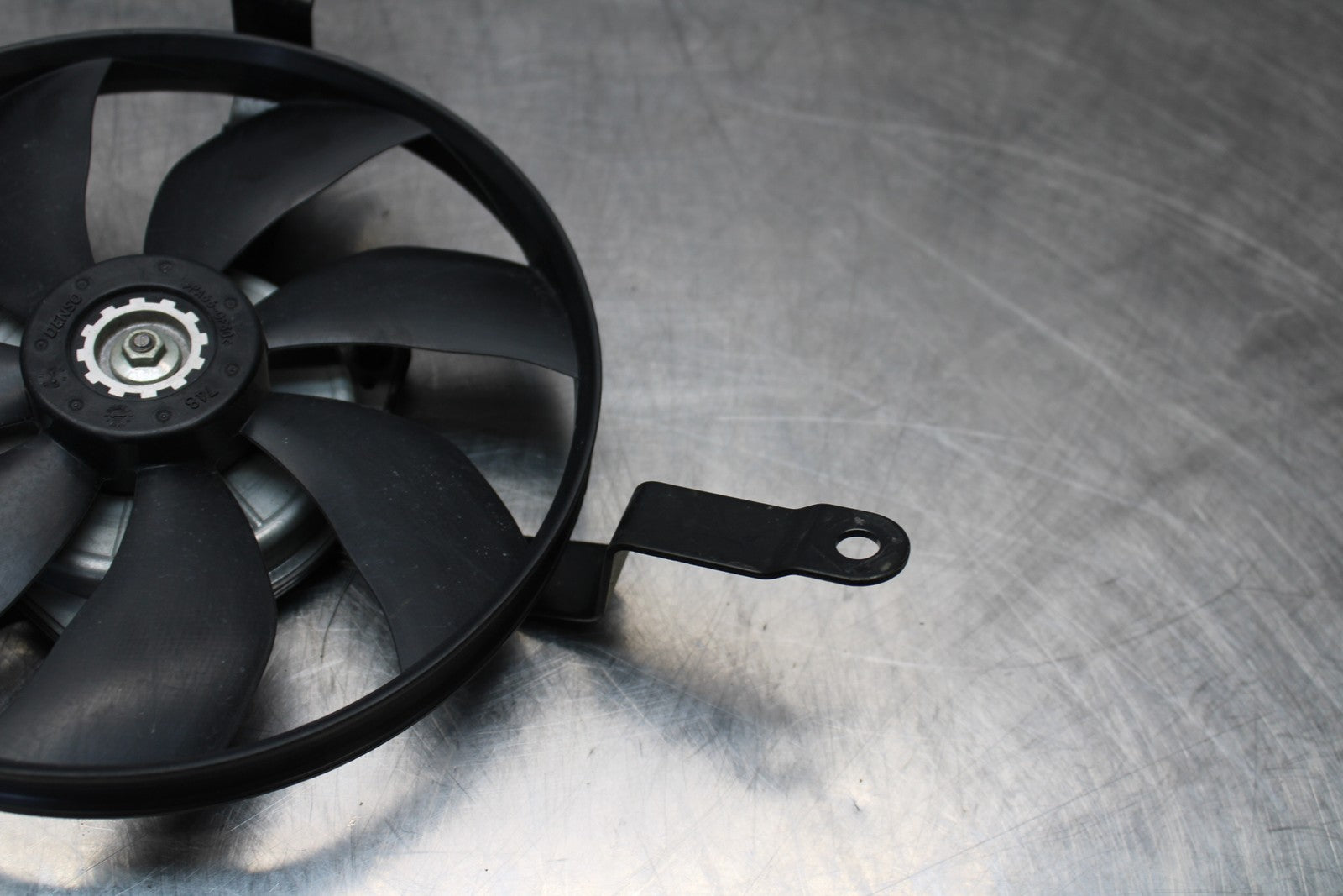 21-23 KAWASAKI NINJA ZX6R ENGINE RADIATOR COOLING FAN BB179