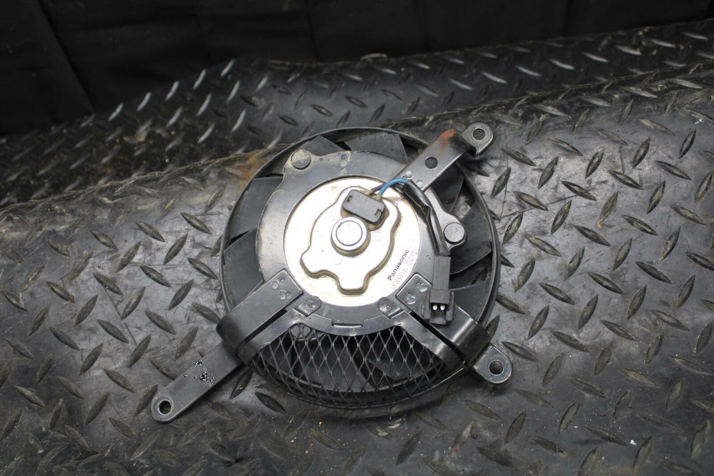 08-09 SUZUKI GSXR750 ENGINE RADIATOR COOLING FAN BB208