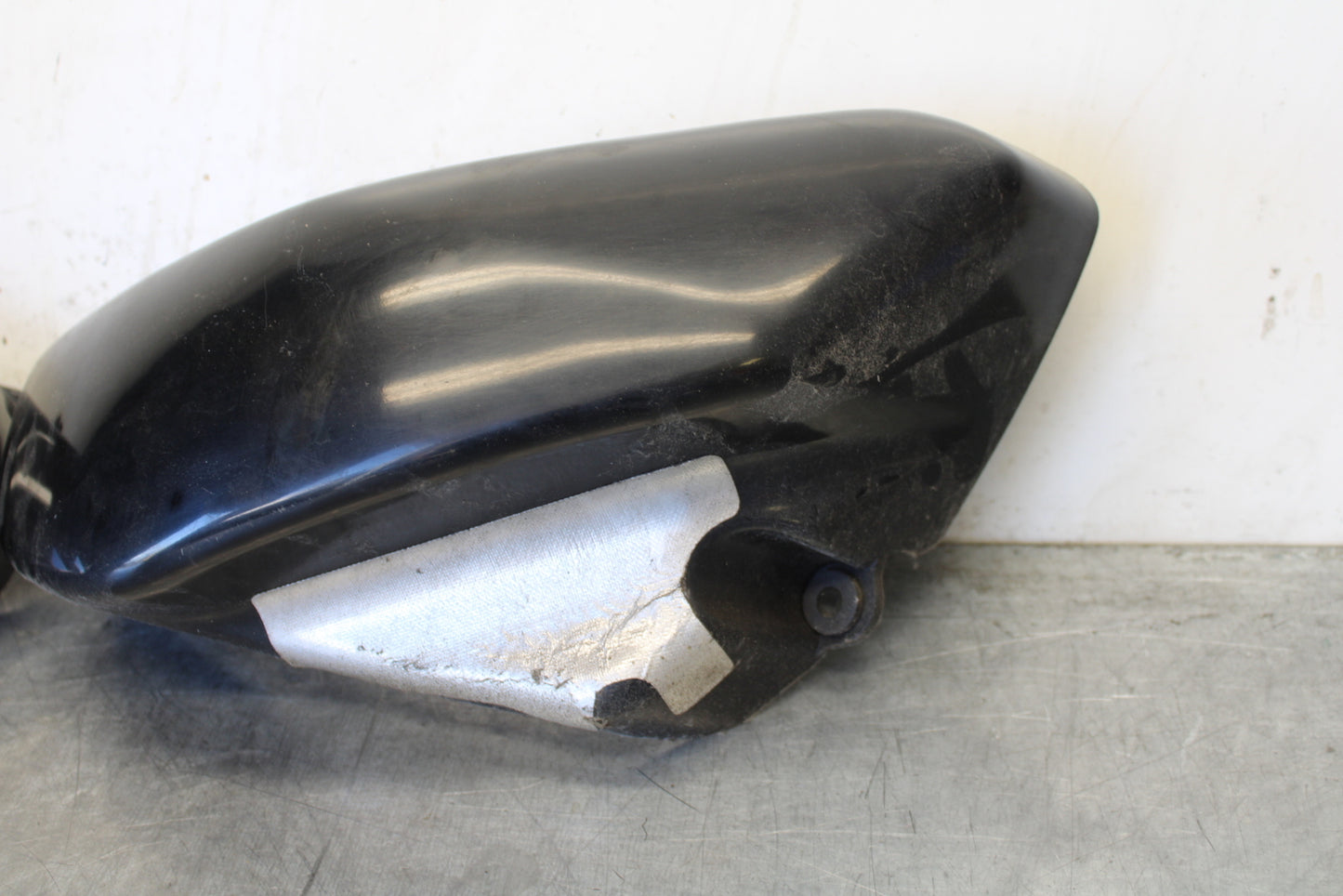 04 SUZUKI INTRUDER 800 SIDE COVER PANEL COWL FAIRING BB758