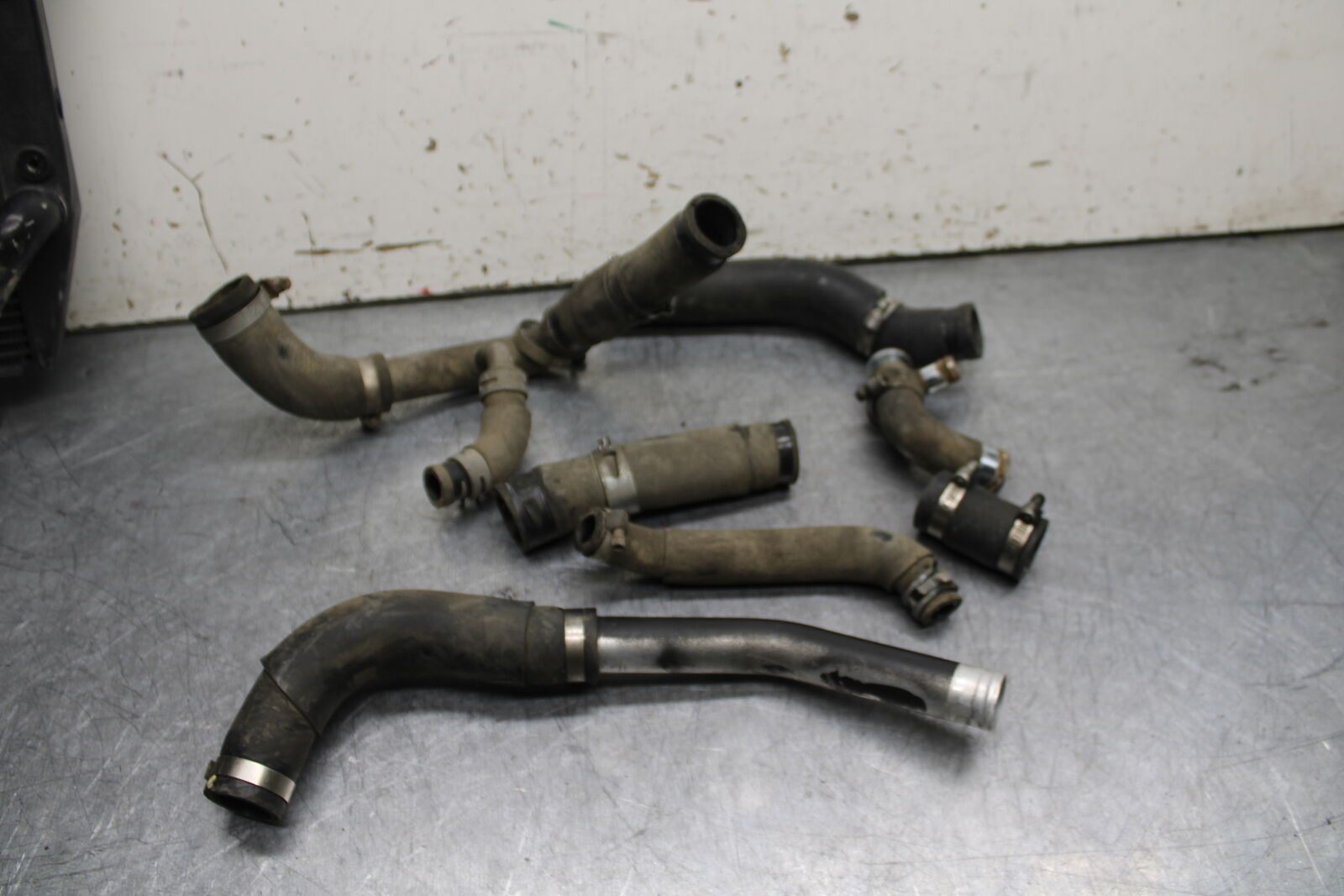 06 YAMAHA YZF R6 RADIATOR HOSES ENGINE COOLANT WATER PIPES HOSE KIT SET BB716