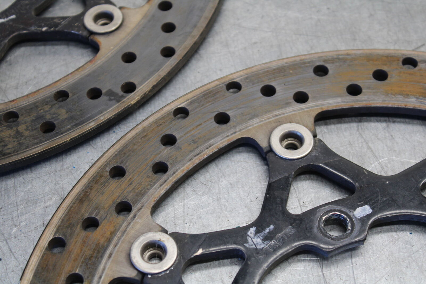 05-06 SUZUKI GSXR1000 FRONT LEFT RIGHT BRAKE ROTORS DISCS 59210-41G00 BB677