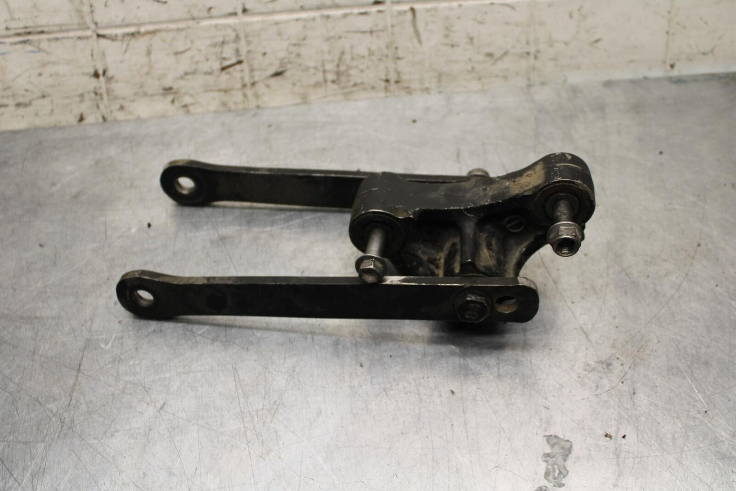 2000 Kawasaki Ninja ZX12R ZX1200A REAR DOGBONE SHOCK LINKAGE 39007-1287 BB565