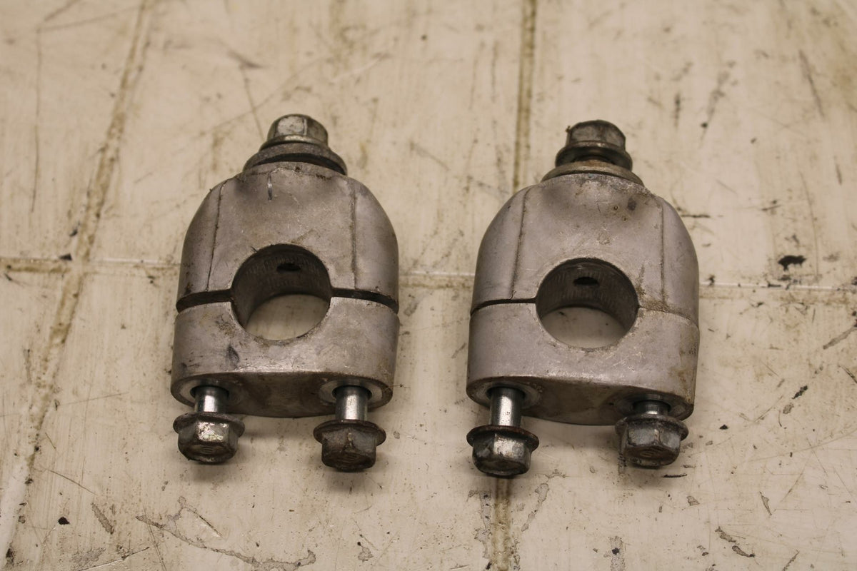 11-12 HONDA FOREMAN 500 HANDLEBAR RISERS CLAMPS BB410