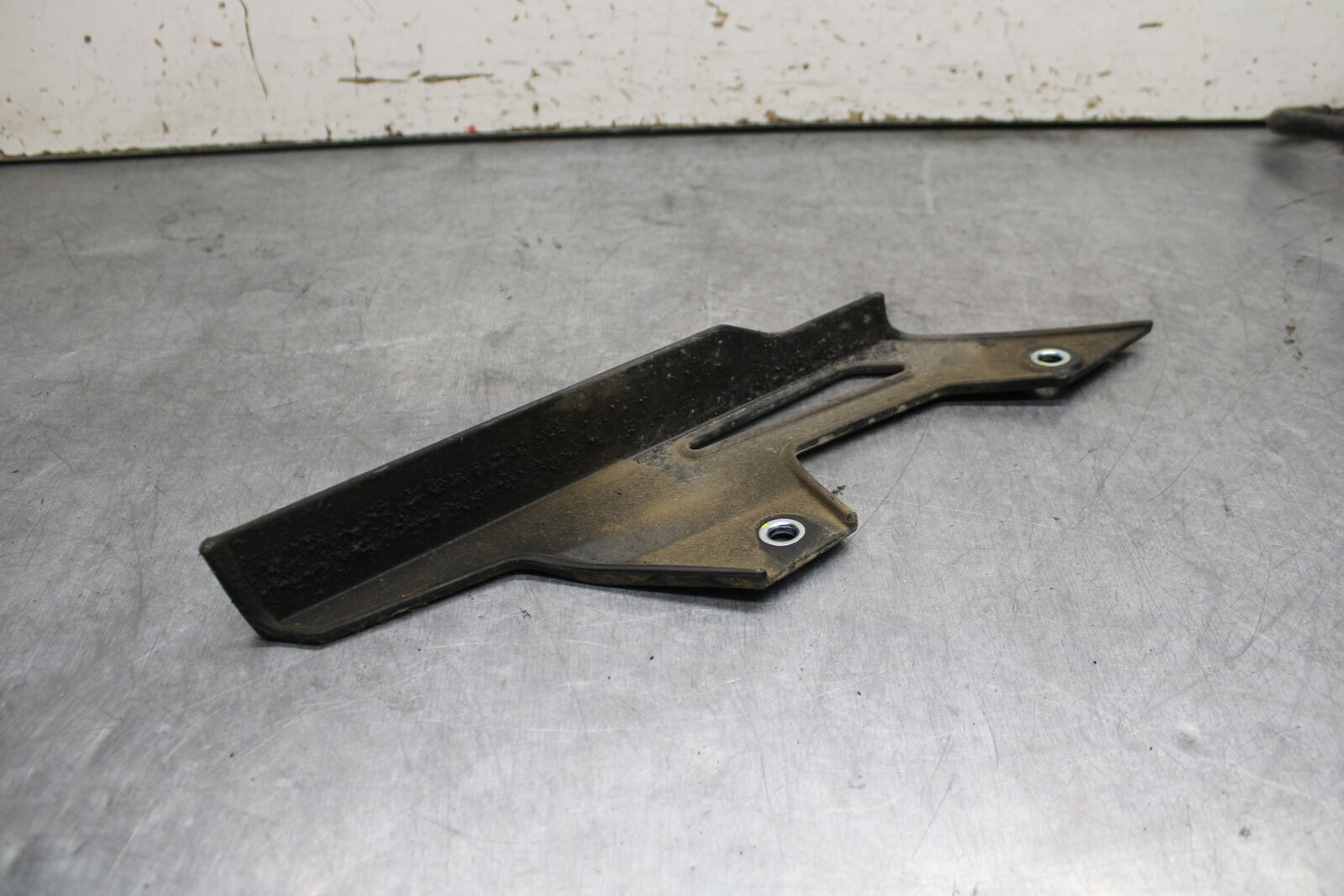 18-24 KAWASAKI NINJA 650 REAR BACK DRIVE CHAIN GUARD COVER SHIELD BB725