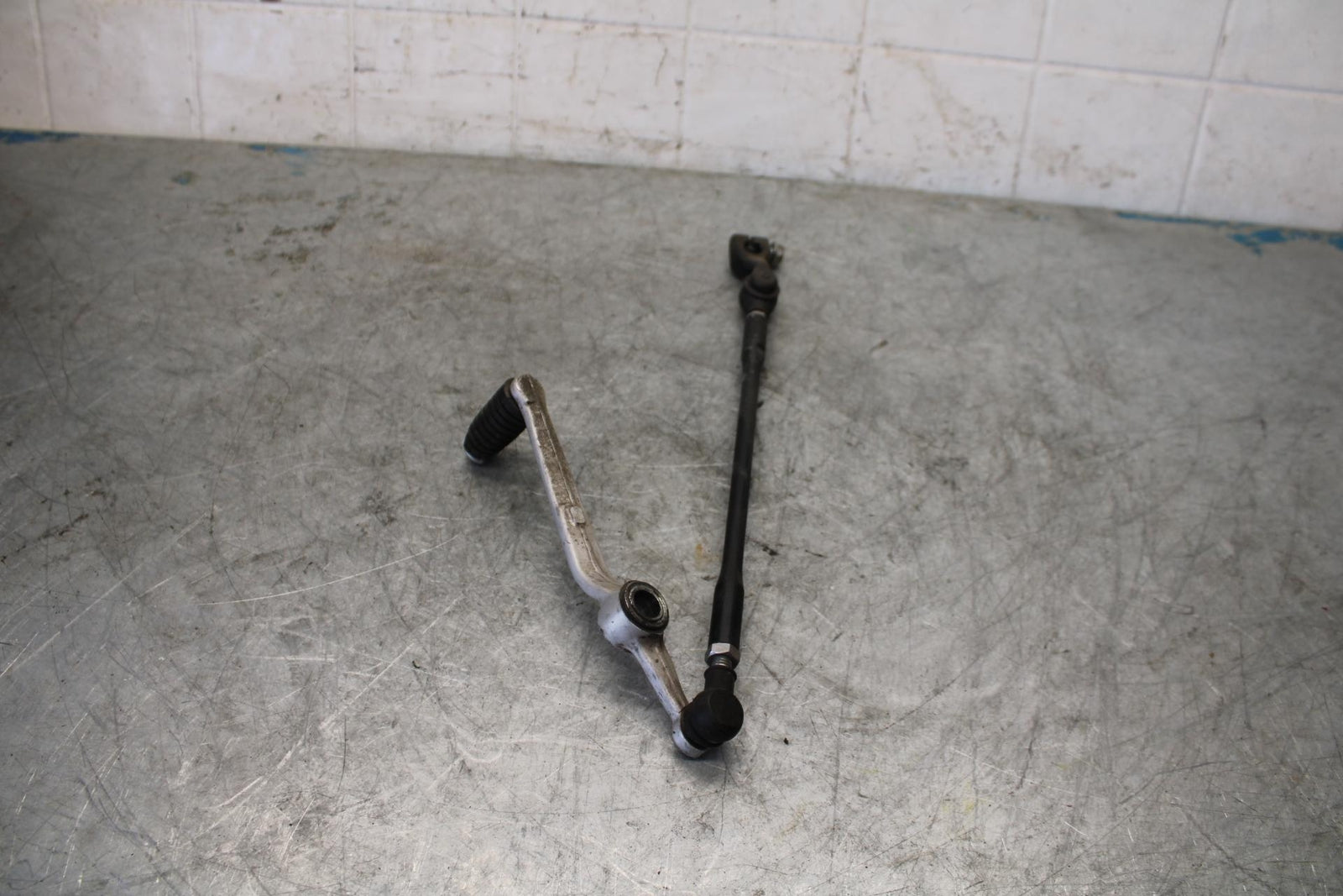 08-16 YAMAHA YZF R6 SHIFTER LINKAGE SHIFT LINK PEDAL BB431