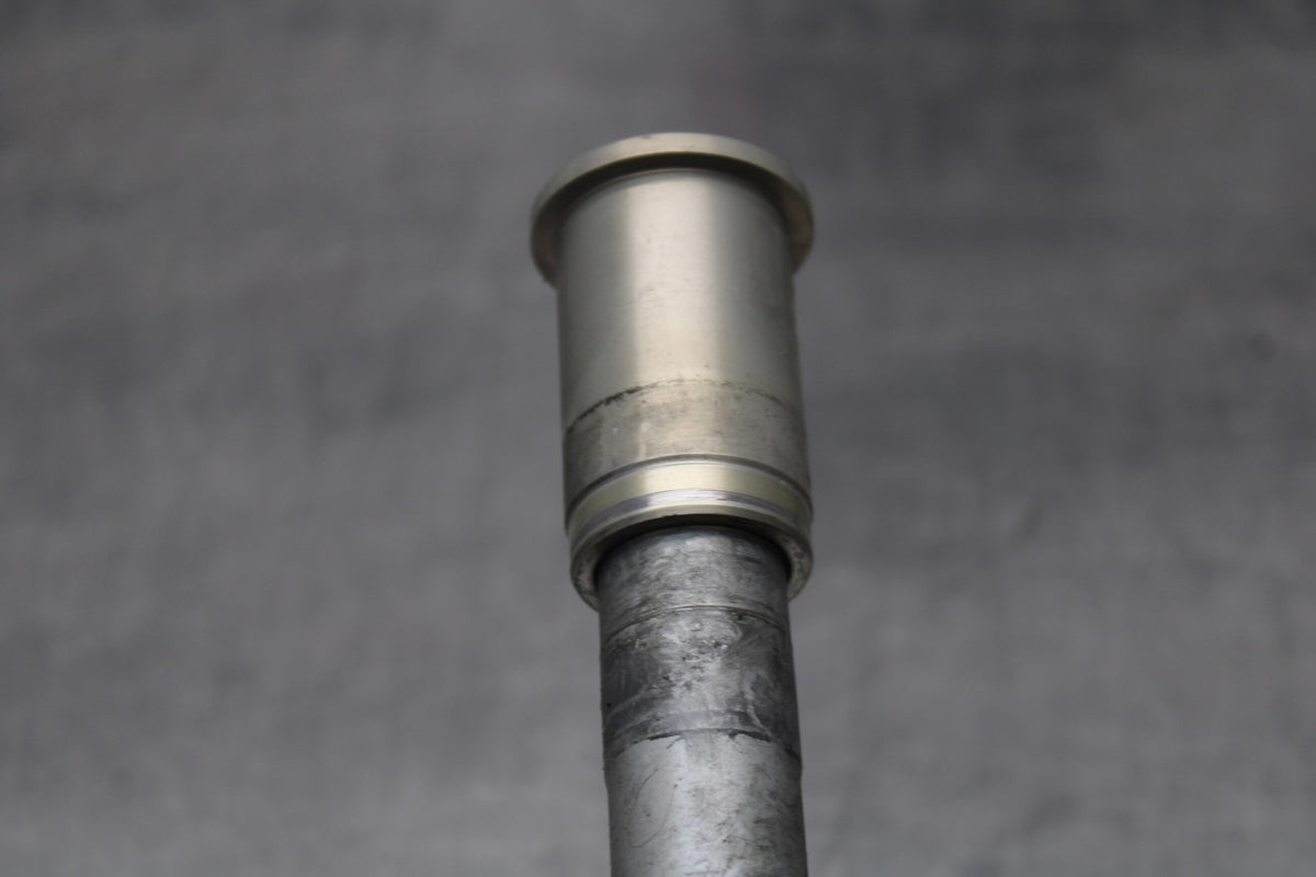 12-14 BMW S1000RR FRONT WHEEL RIM AXLE PIVOT BOLT BB204