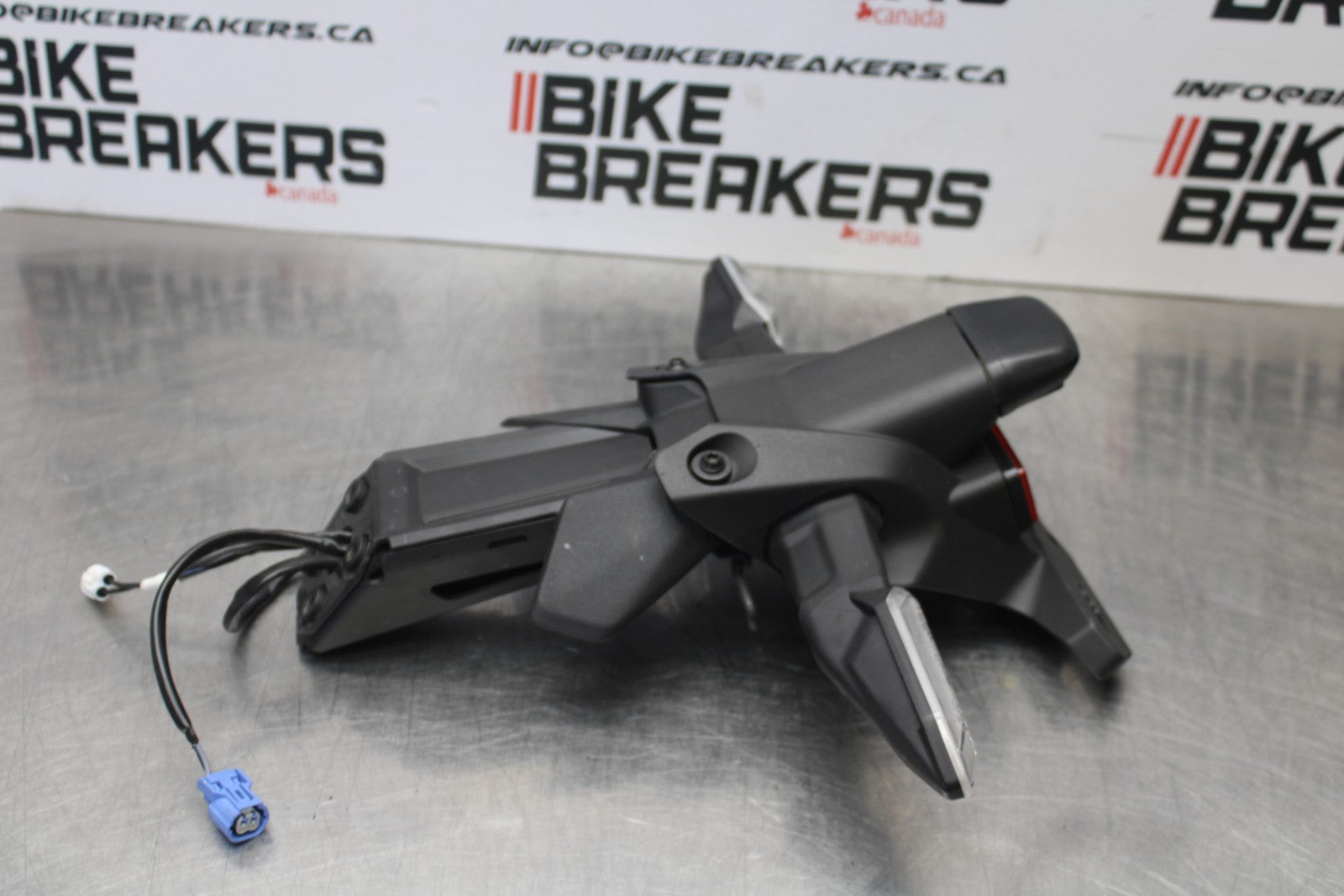 24-25 KAWASAKI NINJA ZX4R REAR BACK FENDER MUD GUARD/ LIGHTS SIGNALS  BB610