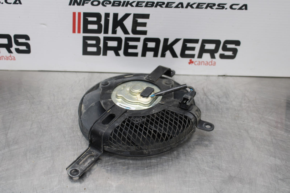 11-22 SUZUKI GSXR 600  ENGINE RADIATOR COOLING FAN BB193