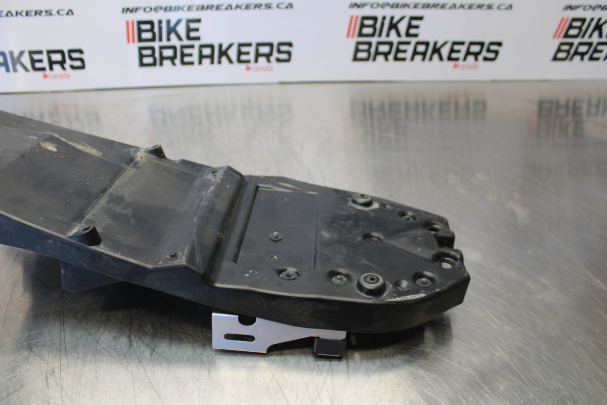 07 KAWASAKI Z1000 REAR BACK TAIL UNDERTAIL BATTERY TRAY PLASTIC BB148