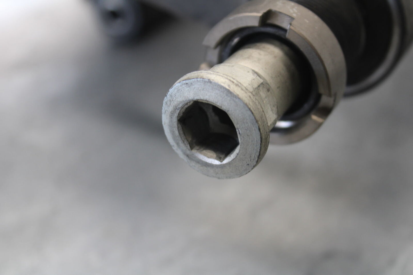 09-12 KAWASAKI NINJA ZX6R REAR SWINGARM BACK SWING ARM 33001-0212 BB698