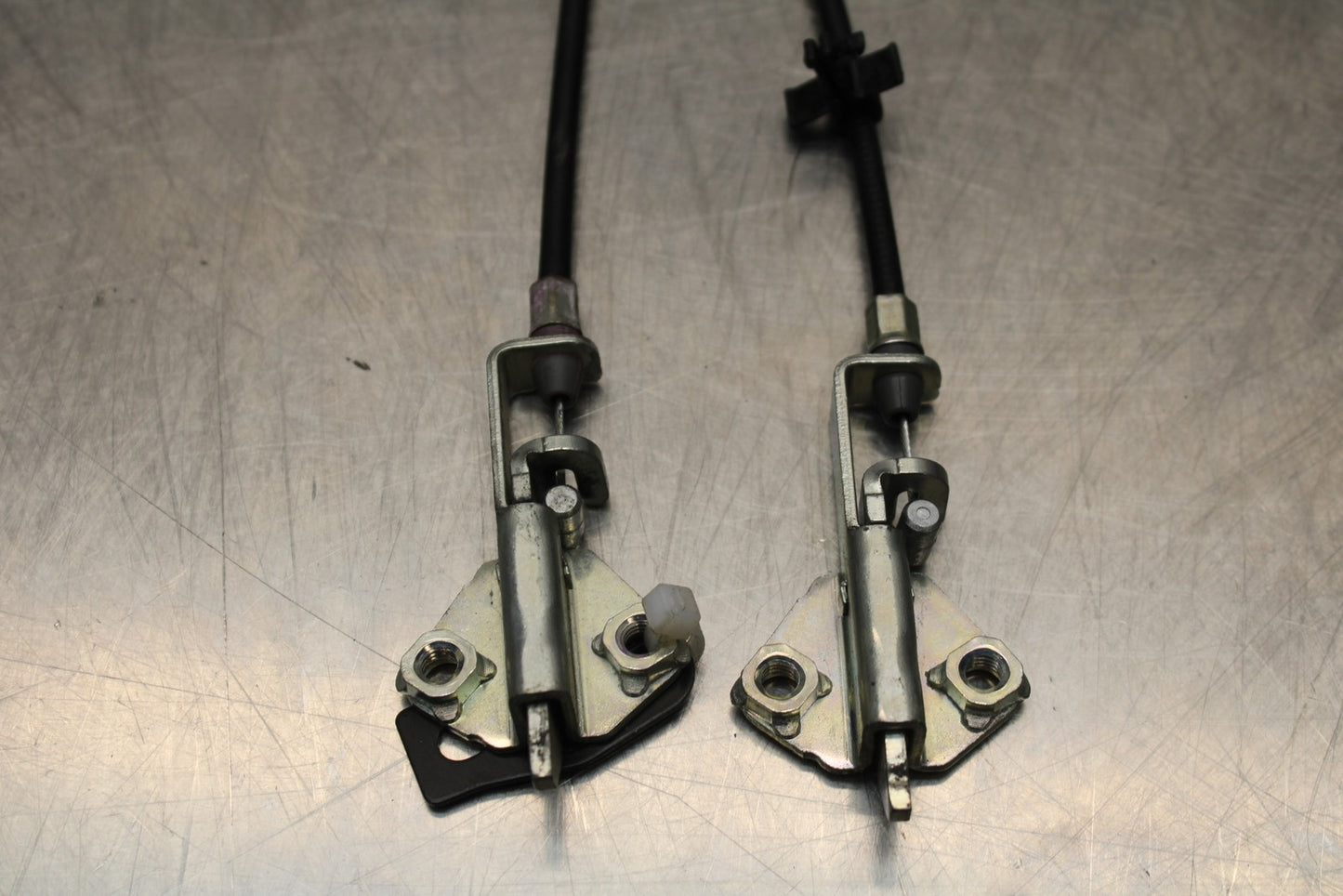 21-23 KAWASAKI NINJA ZX6R REAR PASSENGER SEAT LATCH LOCK ASSEMBLY BB179