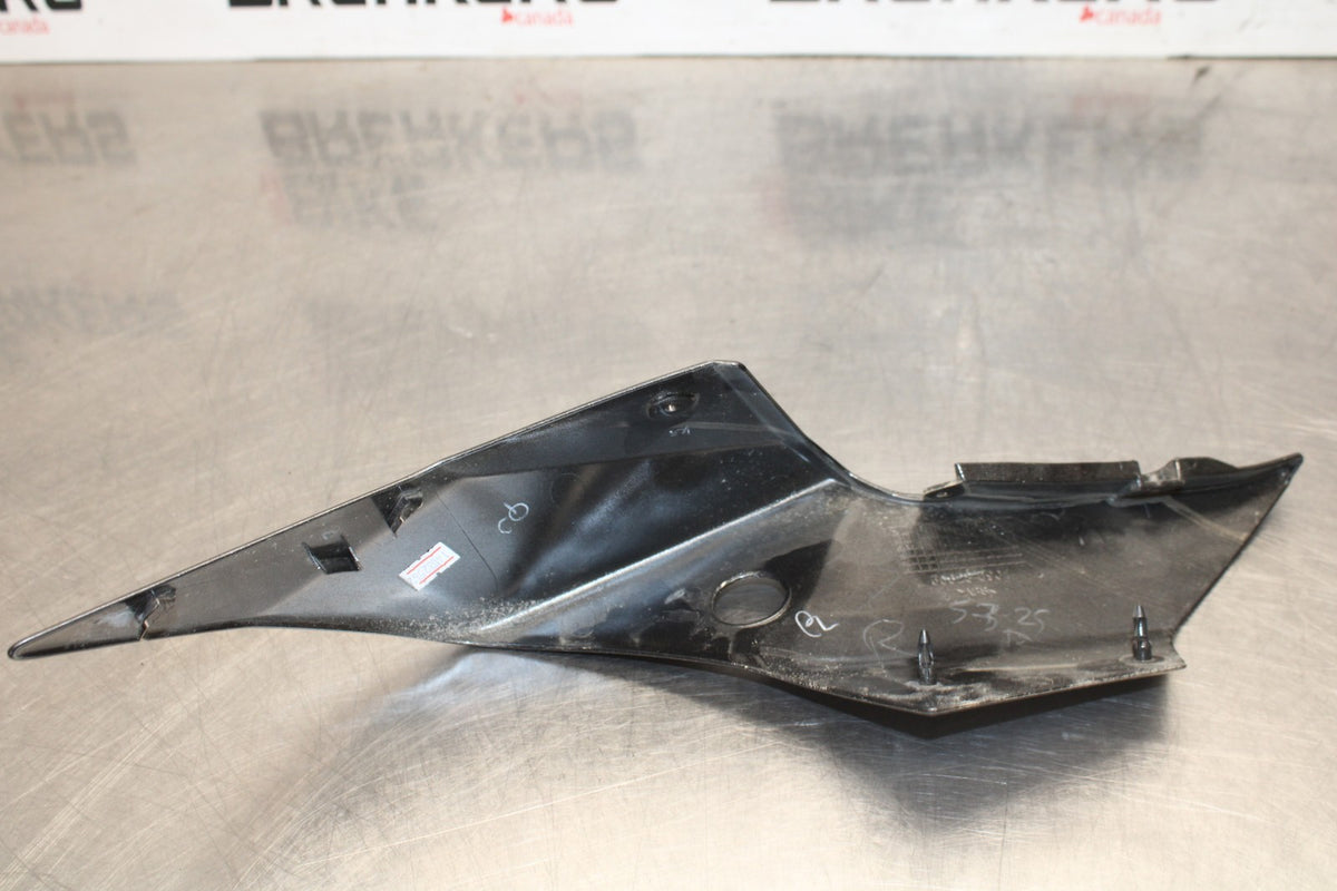 25 KAWASAKI Z900 LEFT REAR BACK TAIL FAIRING COWL SHROUD BB928