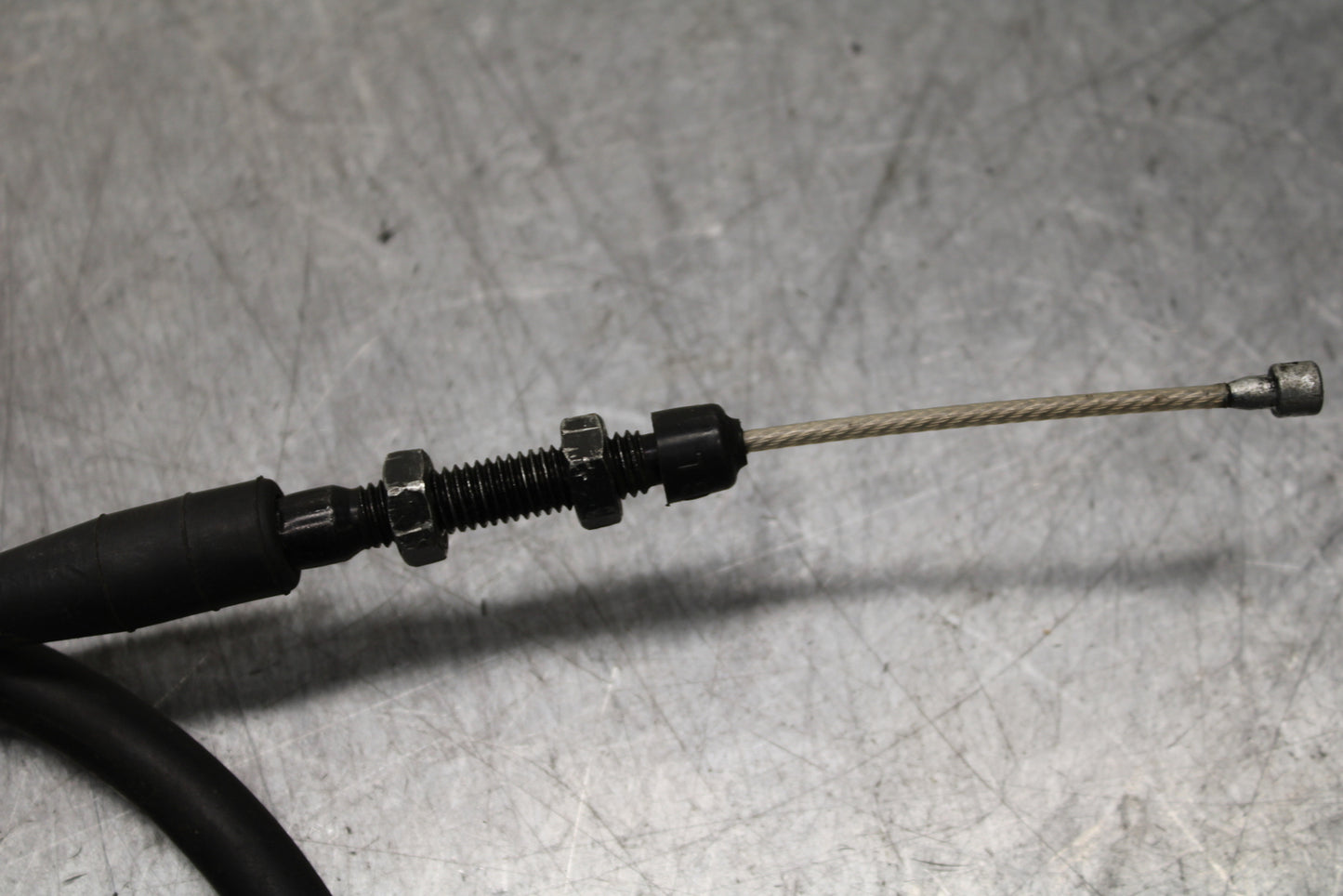 04-05 YAMAHA YZF R1 CLUTCH CABLE LINE BB131