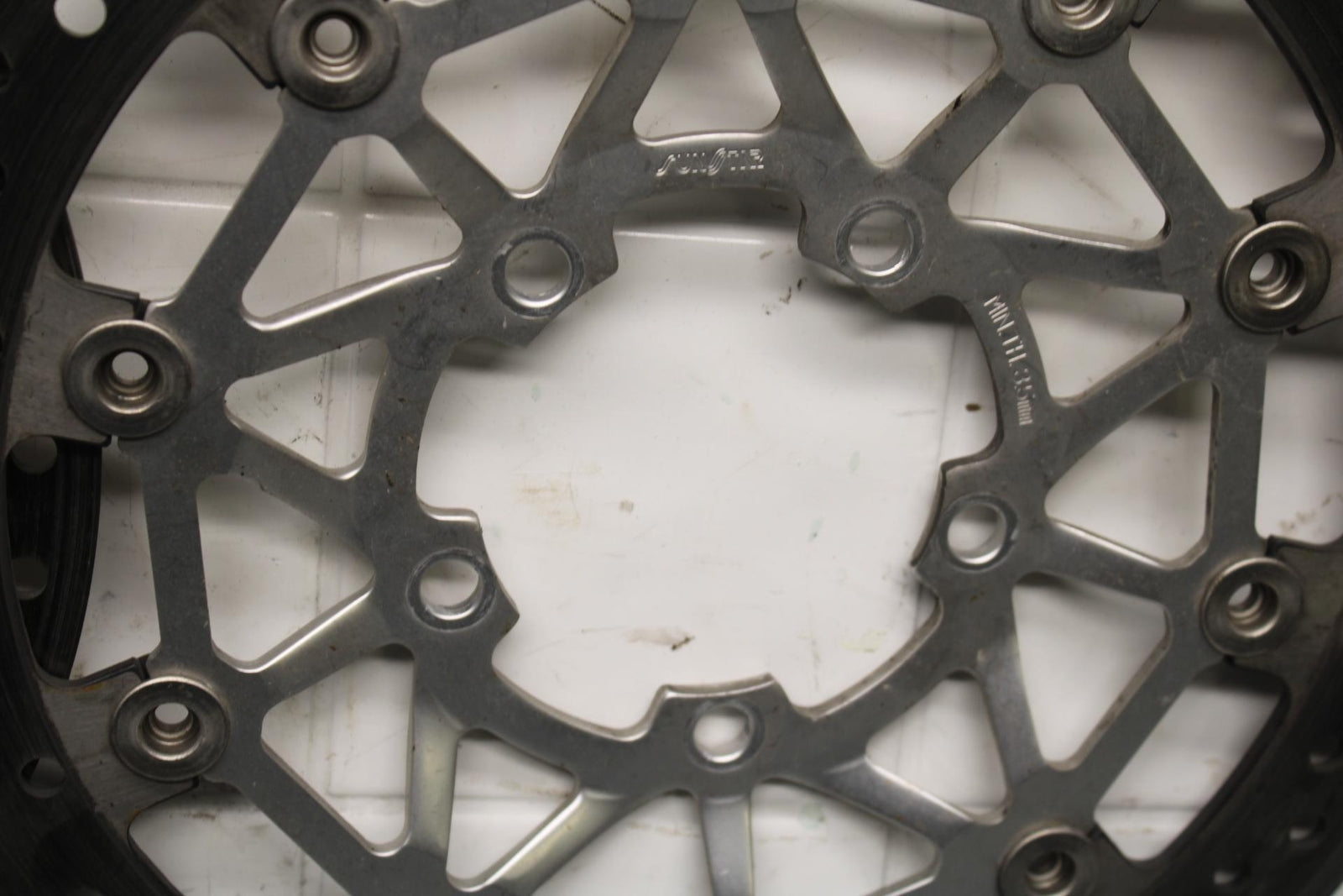2009 Triumph Daytona 675 FRONT LEFT RIGHT BRAKE ROTORS DISCS T2021040 BB584