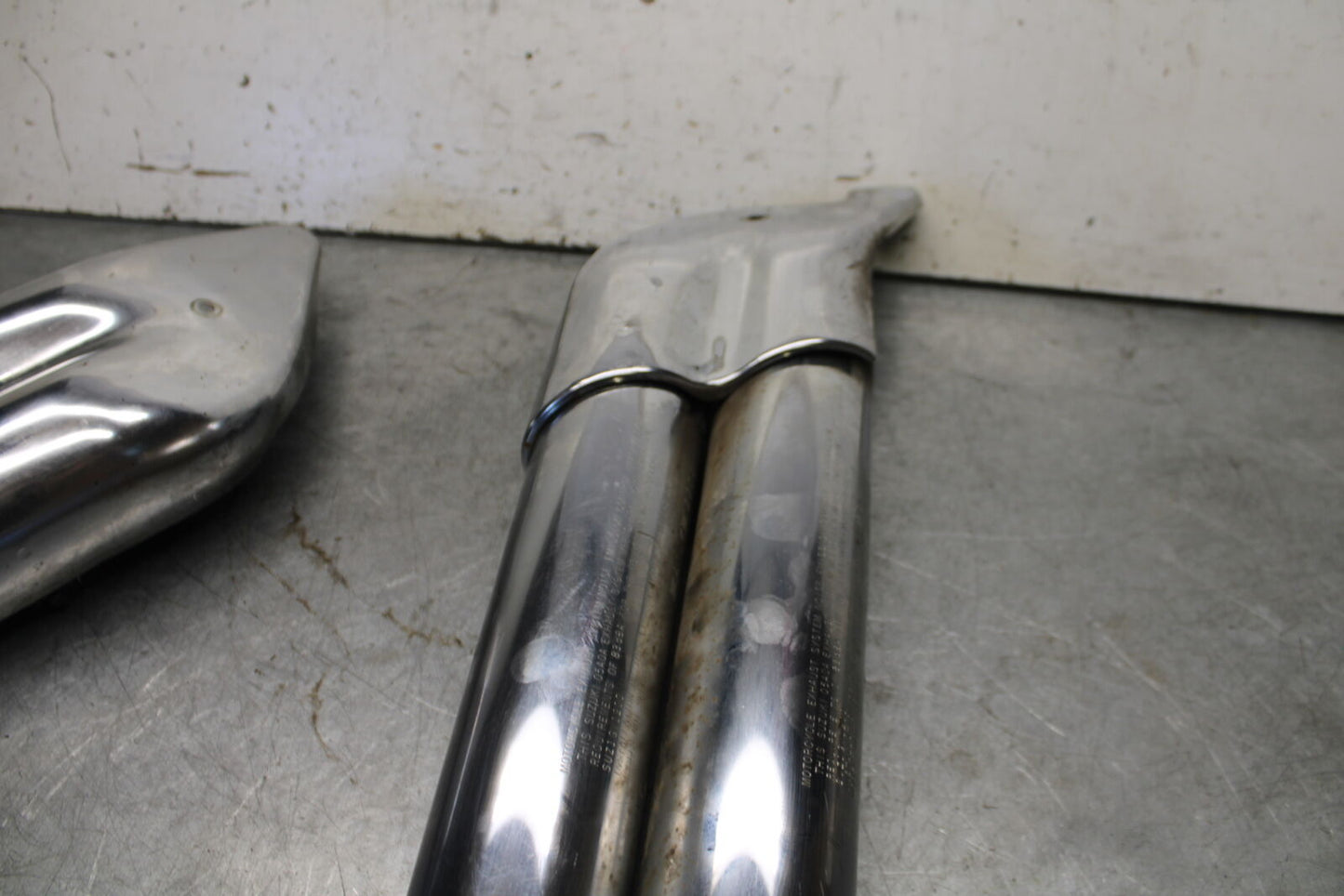85-86 SUZUKI MADURA 1200 EXHAUST PIPE  BB691