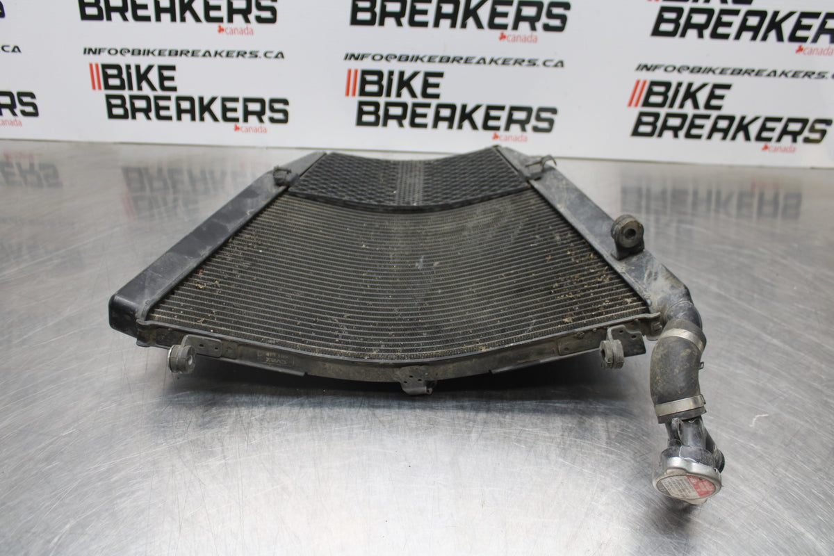 06-07 HONDA CBR1000RR ENGINE RADIATOR MOTOR COOLER COOLING RADIATER BB166