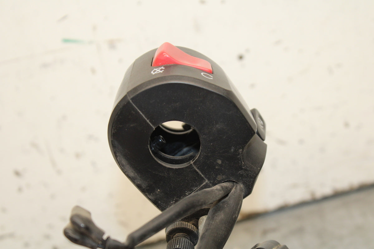 12-17 KAWASAKI ER-6N Z650 RIGHT CLIP ON HANDLE KILL OFF START SWITCH BB709