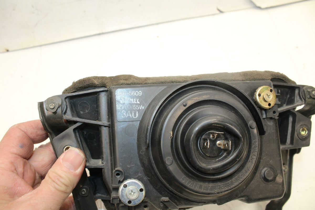 97-00 SUZUKI BANDIT 1200 FRONT HEADLIGHT HEAD LIGHT LAMP BB08