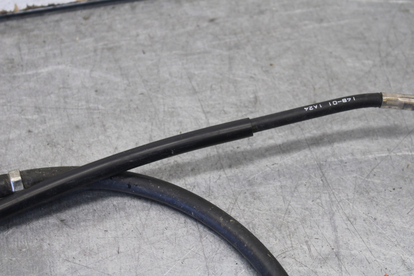 09-14 YAMAHA YZF R1 CLUTCH CABLE LINE BB696