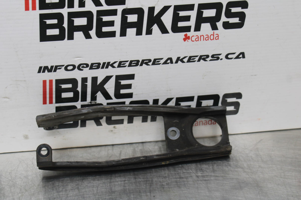 08-10 SUZUKI GSXR 600 SWINGARM CHAIN BUFFER SLIDER GUIDE BB803