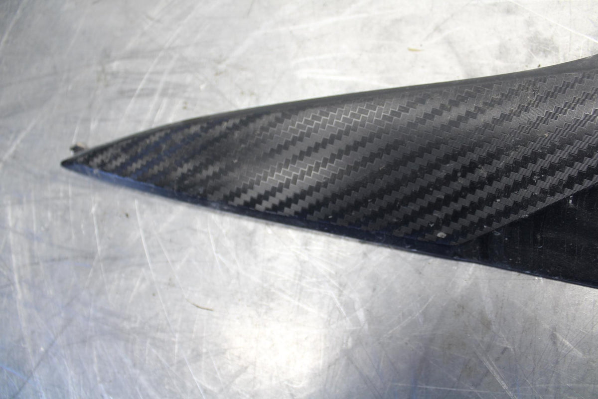 15-21 SUZUKI GSXR600 RIGHT GAS TANK FUEL CELL PANEL COVER TRIM COWL  BB463