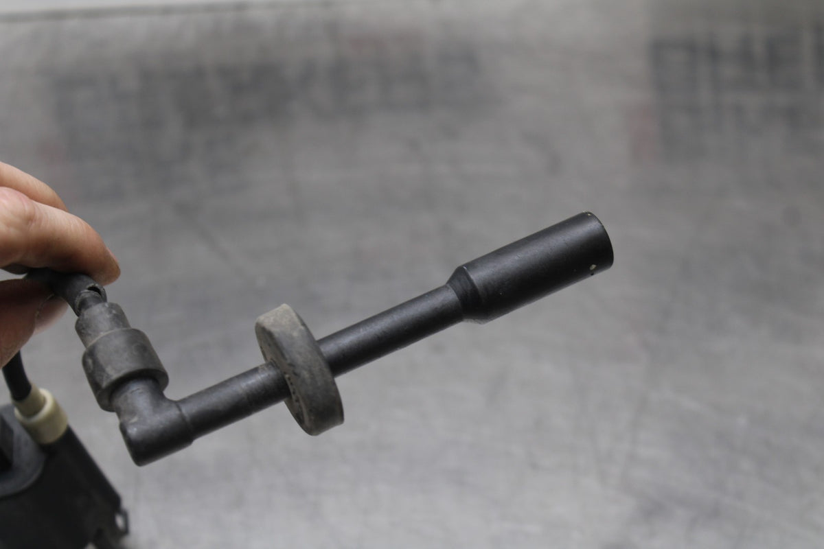 13-16 KTM 390 DUKE IGNITION COIL SPARK PLUG CAP  BB815