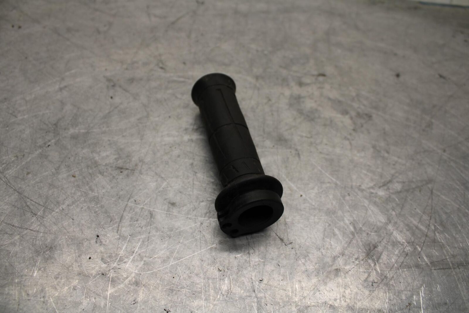 11-15 KAWASAKI ZX1000R THROTTLE CABLE LINE HOUSING GUIDE BB445