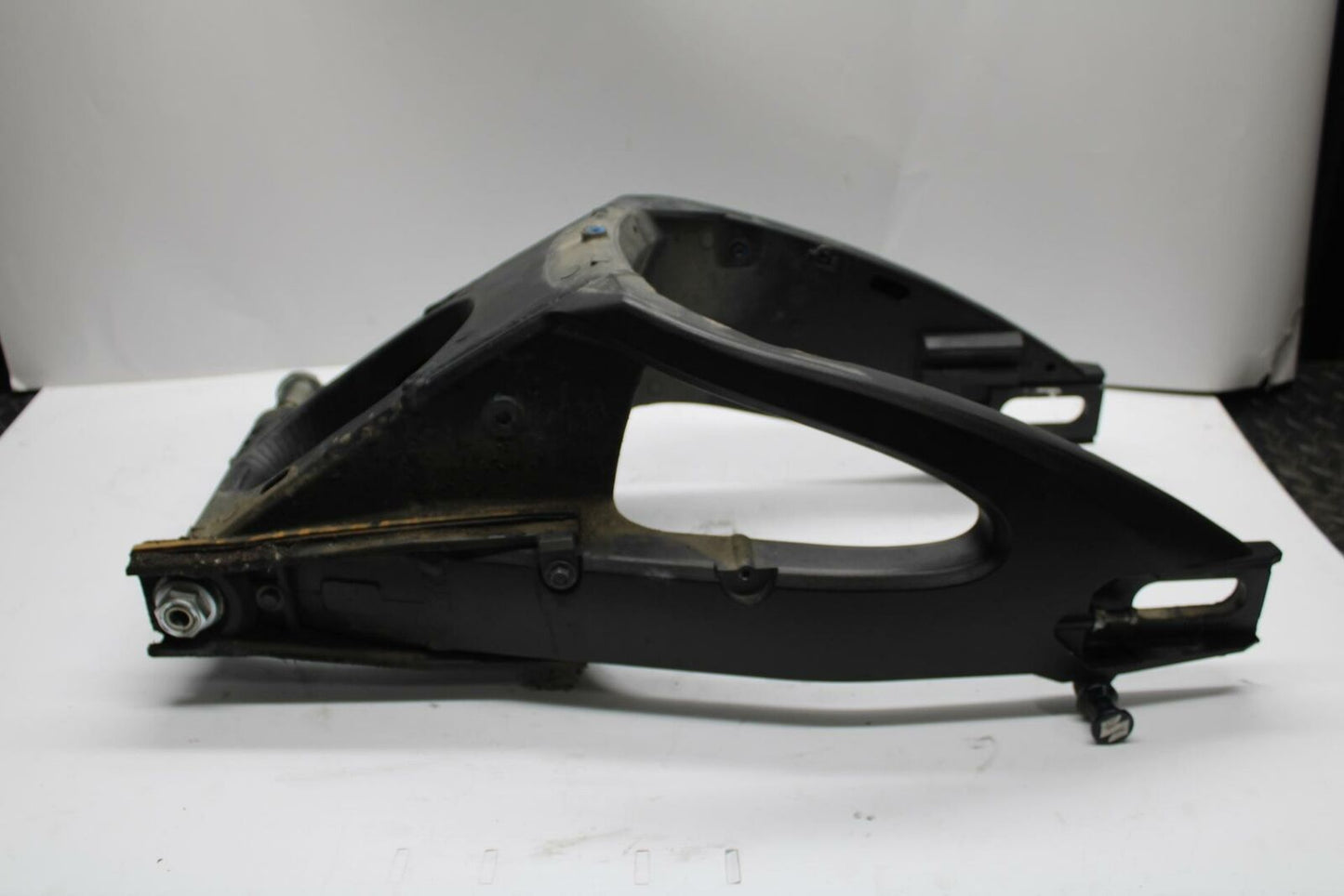 11-21 SUZUKI GSXR600 REAR SWINGARM BACK SUSPENSION SWING ARM BB252