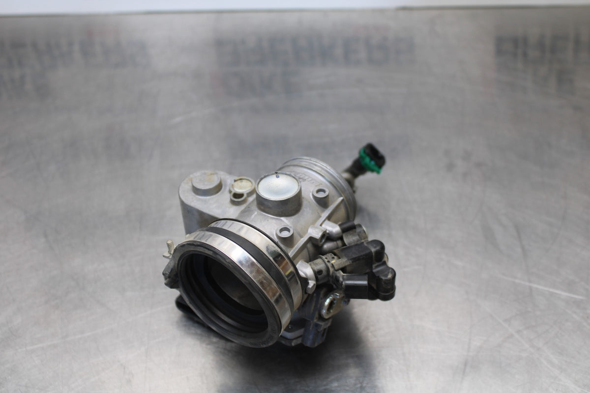 18-22 HUSQVARNA VITPILEN 701 MAIN FUEL INJECTORS / THROTTLE BODIES BB198