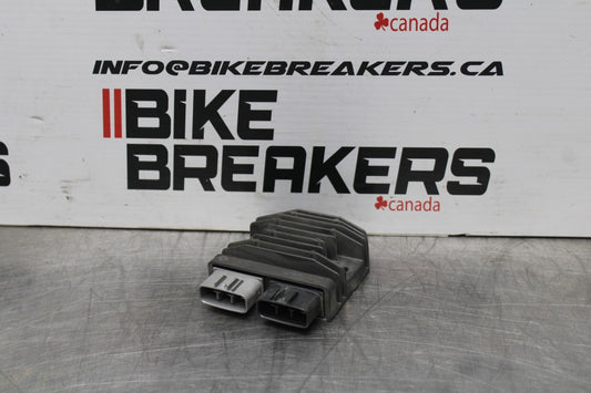 18 HONDA CB500F RECTIFIER VOLTAGE REGULATOR BB861