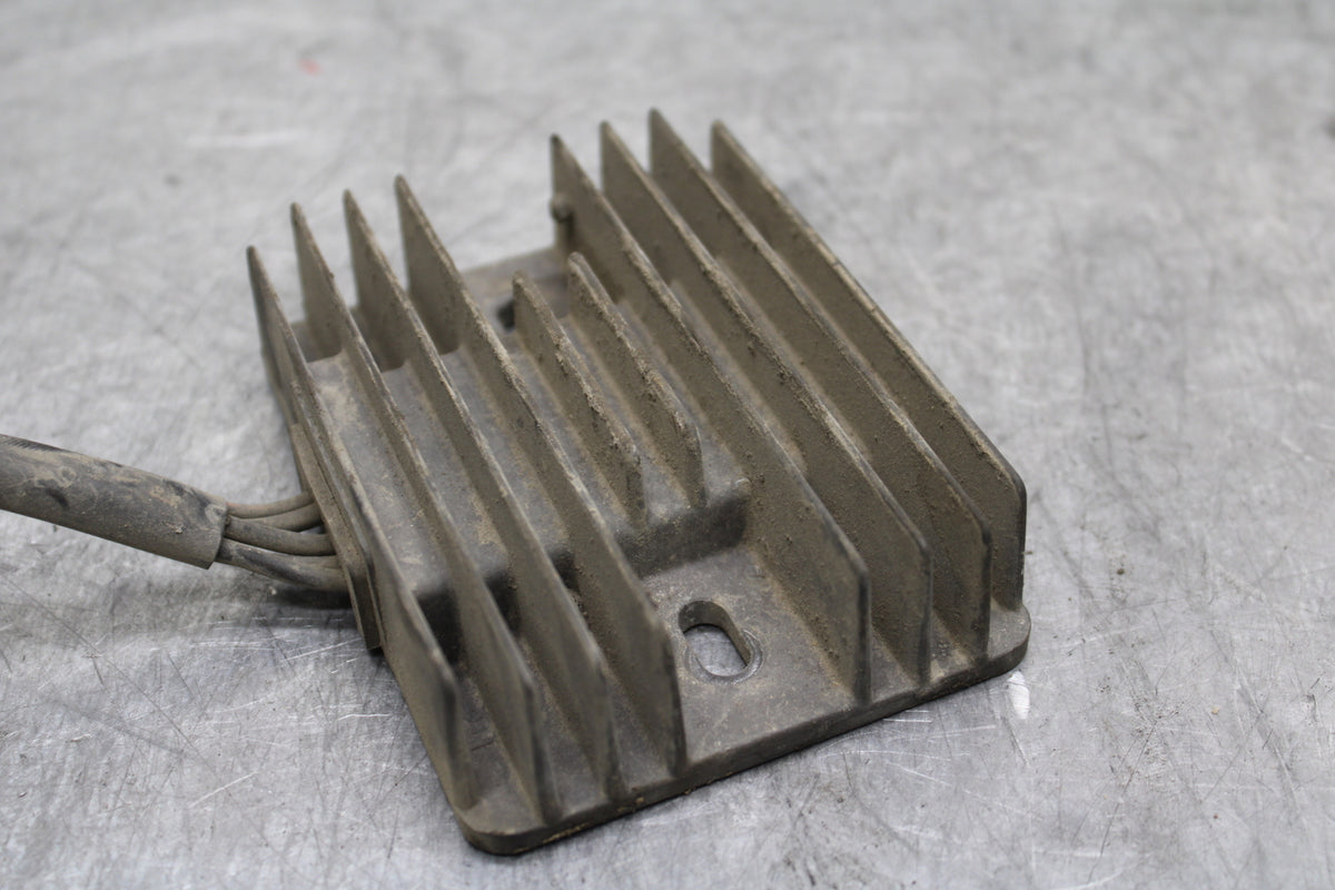14-16 TRIUMPH AMERICA LT RECTIFIER VOLTAGE REGULATOR BB720