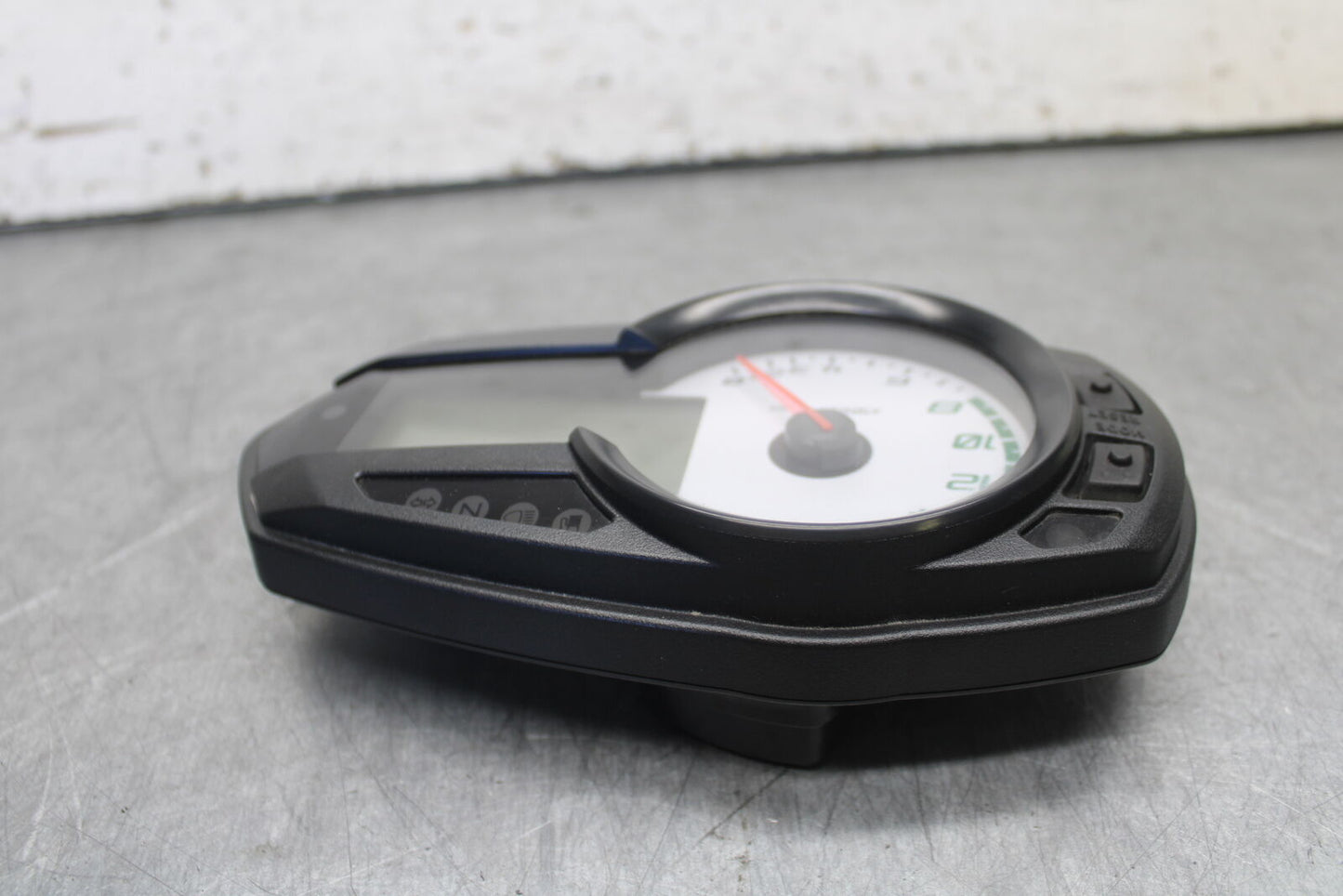 09-12 KAWASAKI NINJA ZX6R SPEEDO TACH GAUGES DISPLAY CLUSTER SPEEDOMETER BB698