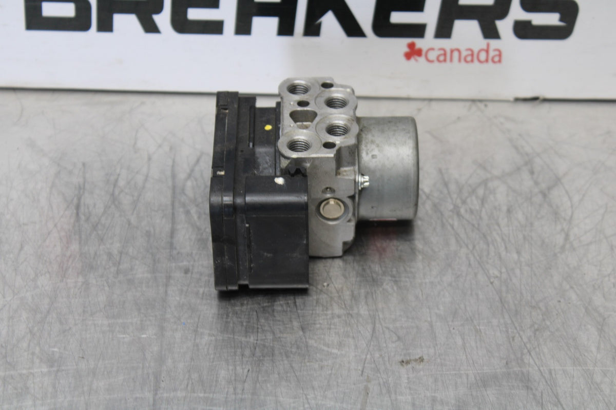 24-25 KAWASAKI NINJA ZX4R ABS PUMP UNIT MODULE BB174