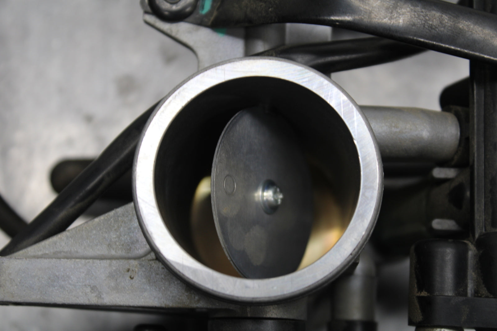 12-17 KAWASAKI NINJA 650 MAIN FUEL INJECTORS / THROTTLE BODIES BB129