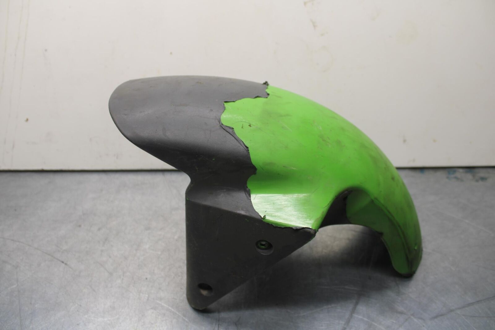 2003 Kawasaki Ninja ZX6RR ZX600K FRONT WHEEL FENDER COWL FAIRING BB602