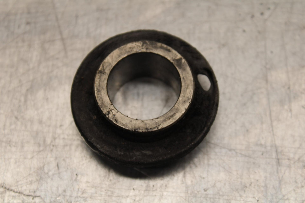 2007 Yamaha YZF R6 FRONT WHEEL AXLE BOLT SPACERS BB590