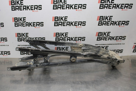 18 YAMAHA SUPER TENERE REAR SUBFRAME BACK SUB FRAME BB832