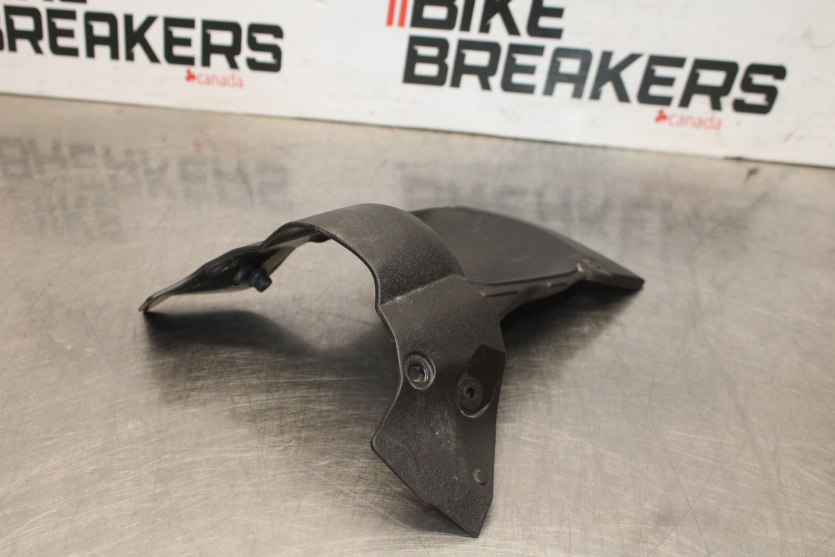 25 KAWASAKI Z900 IGNITION TRIM PANEL COVER BB928