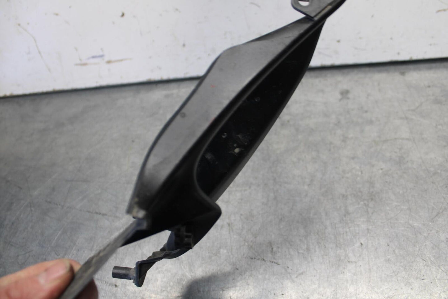08-10 SUZUKI GSXR 600  FRONT CENTER COWL FAIRING BB101