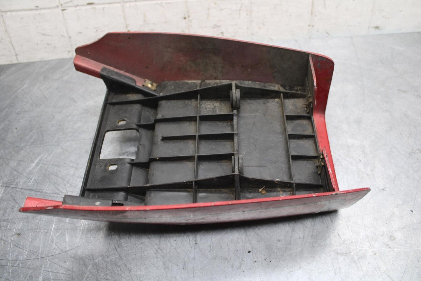 1982 Kawasaki KZ550A Sports REAR BACK TAIL FAIRING COWL SHROUD