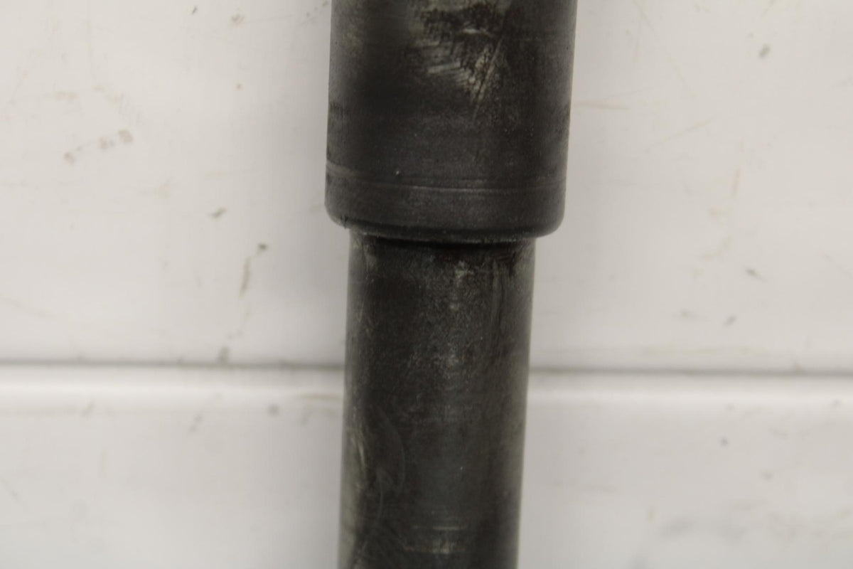 1999 Suzuki GSXR600 FRONT WHEEL RIM AXLE PIVOT BOLT BB580