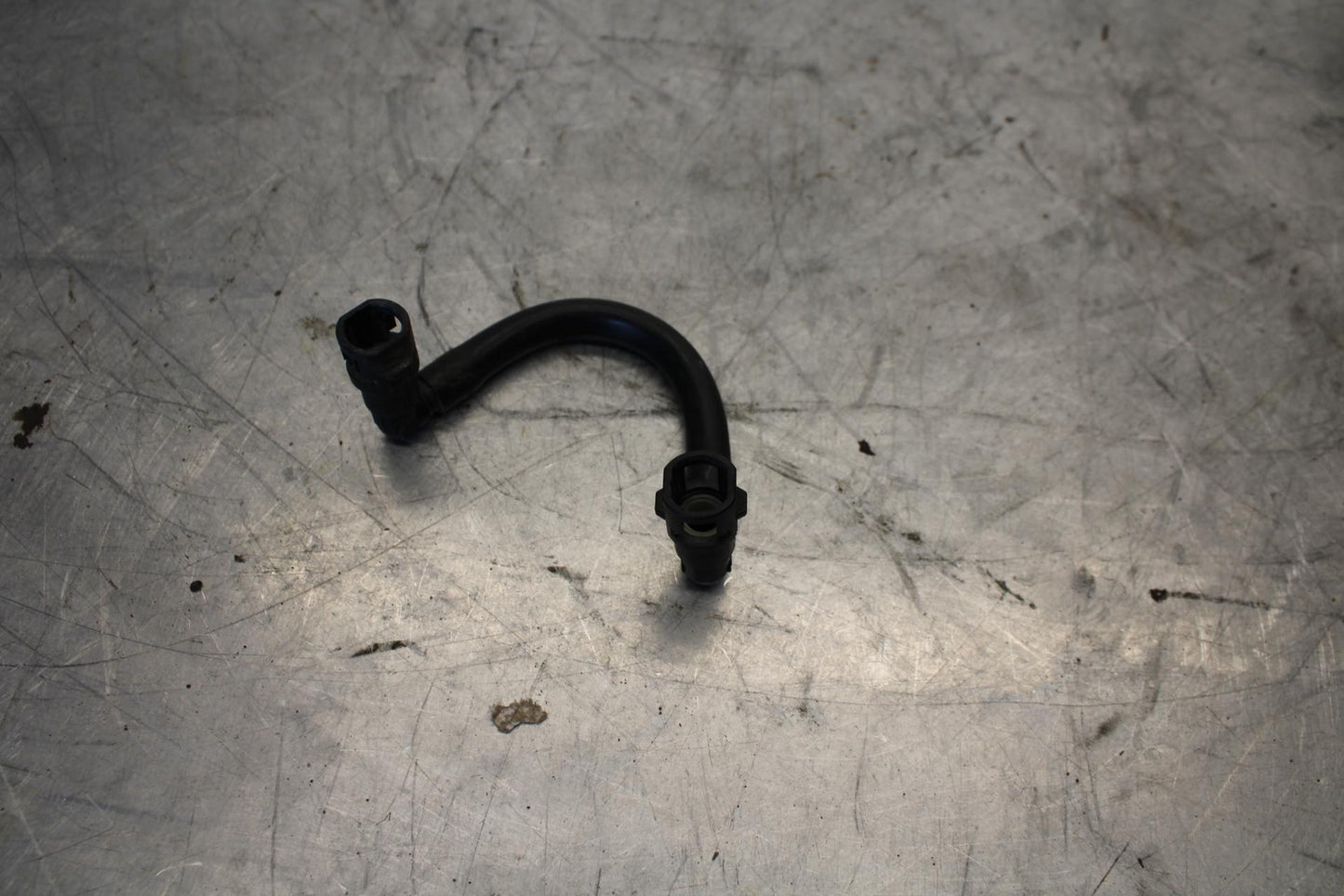 09-16 SUZUKI GSXR1000 FUEL HOSE GAS LINE TUBE PIPE BB439