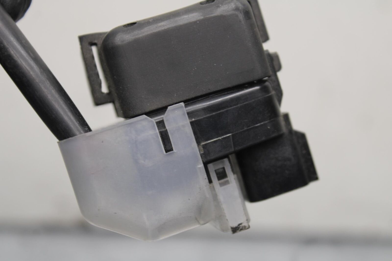 06-07 SUZUKI GSXR750 ENGINE STARTER RELAY STARTING  SWITCH 31800-41G10 BB613