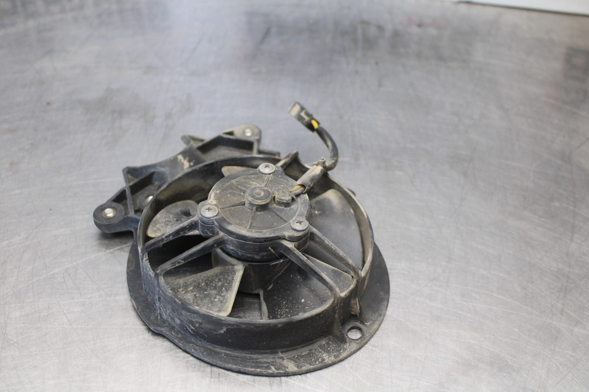 04 BUELL FIREBOLT XB12R ENGINE RADIATOR COOLING FAN BB903
