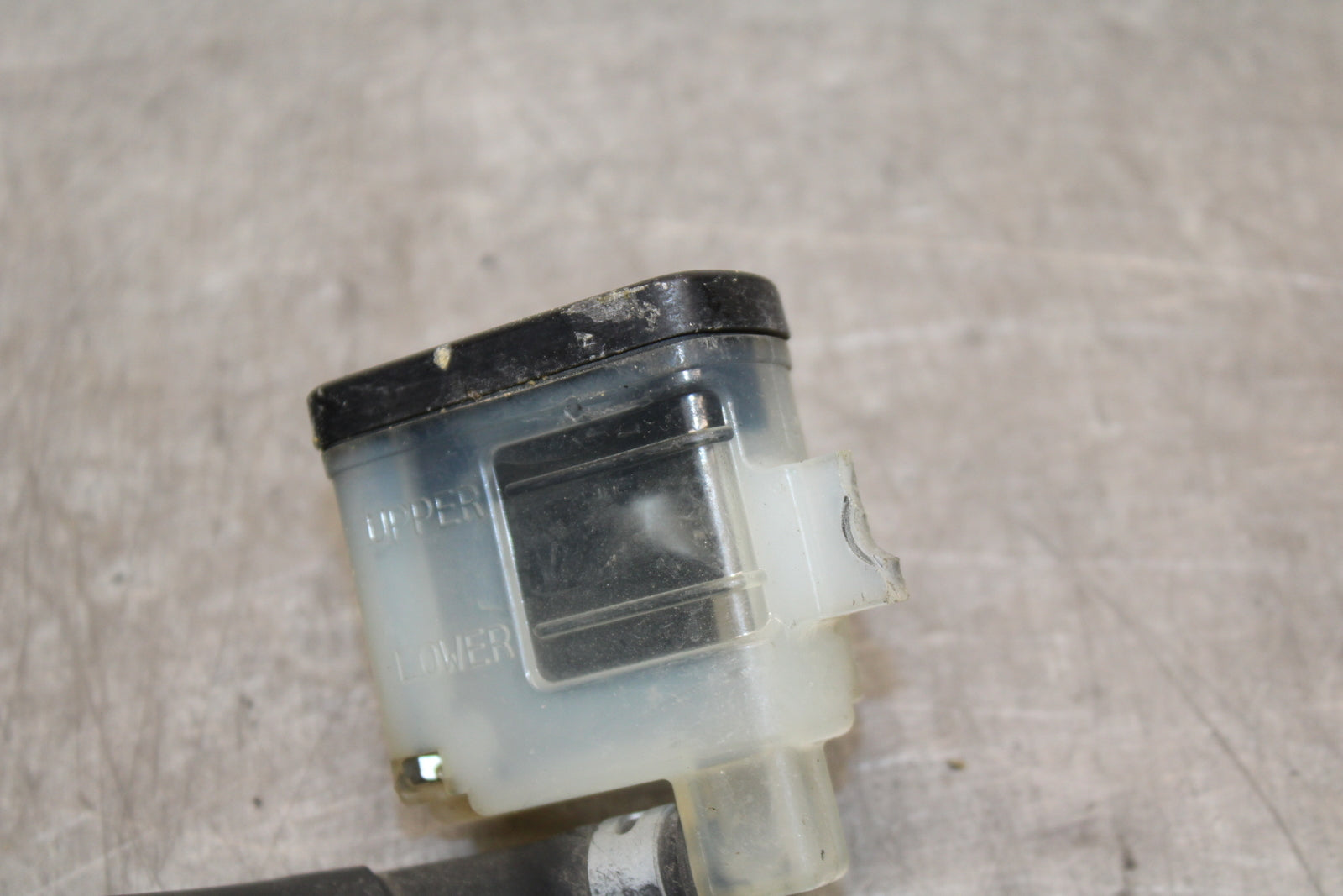 08-10 SUZUKI GSXR750 REAR BACK BRAKE MASTER CYLINDER W RESERVOIR BB127