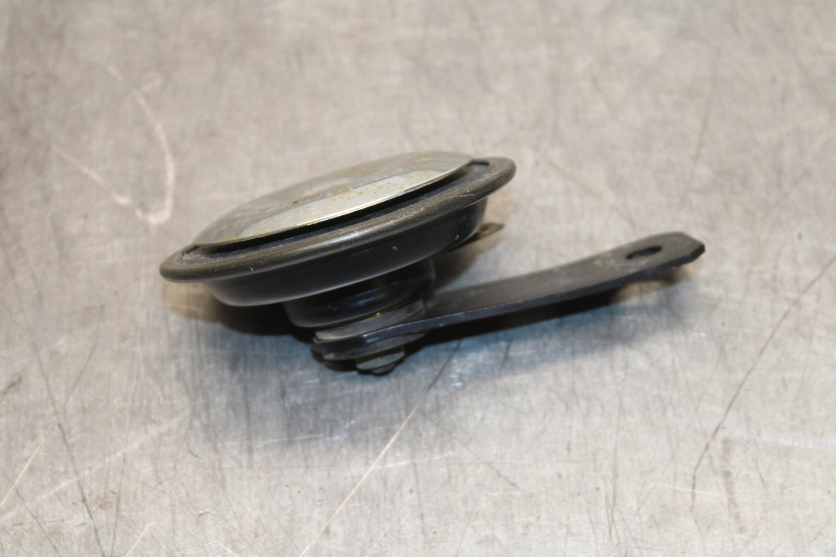 14-16 TRIUMPH AMERICA LT HORN SIGNAL BB720
